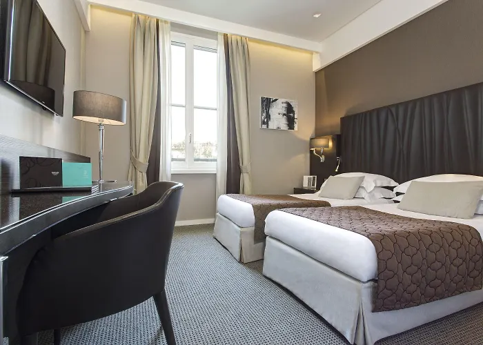 Artemide 4*