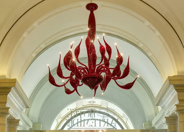Artemide Hotel 4*